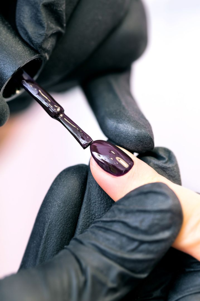 Servicios de Manicura y Pedicura profesional nogti nails salón en Madrid